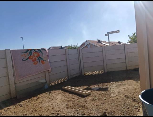 3 BEDROOM HOUSE FOR SALE IN SKY CITY